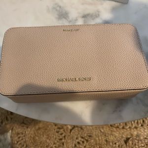 Michael Kors Makeup Bag